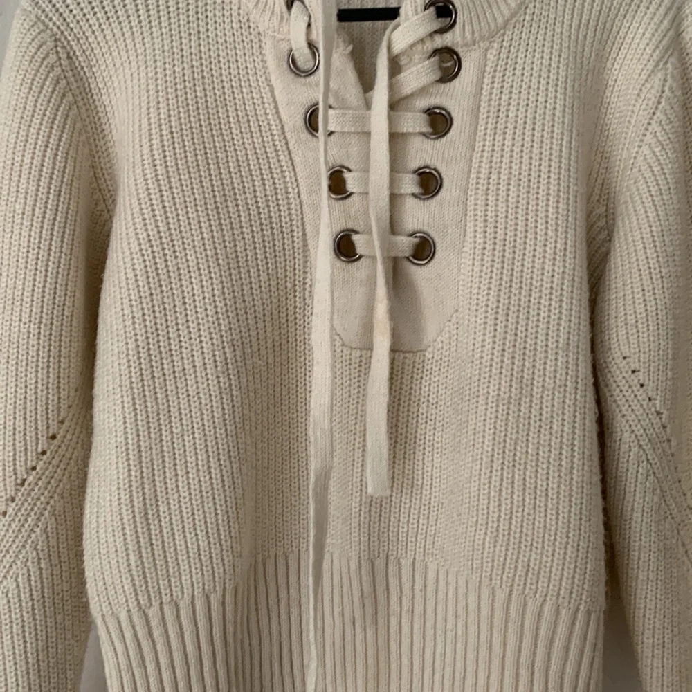 Sweater - Picture 5 of 6